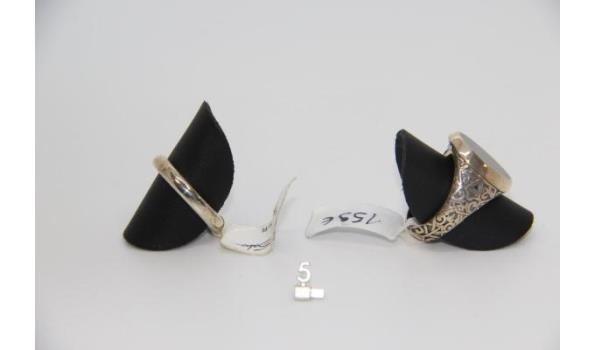 2 zilveren ringen THOMAS SABO maat 62 (winkelwaarde 293€)